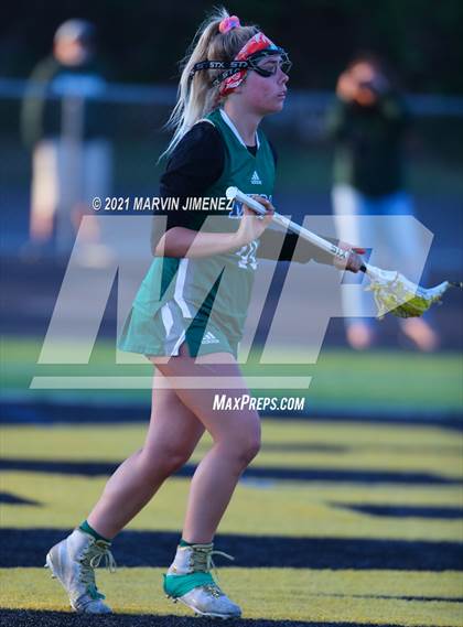 Thumbnail 2 in Royal vs. Murrieta Mesa photogallery.