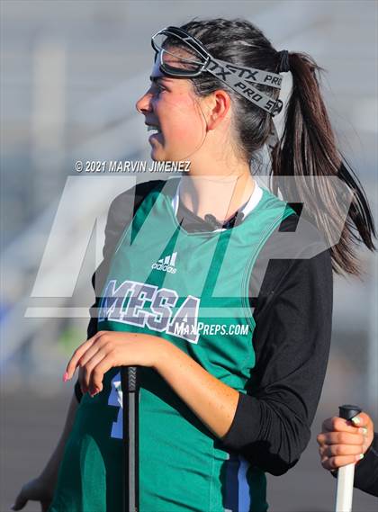 Thumbnail 1 in Royal vs. Murrieta Mesa photogallery.