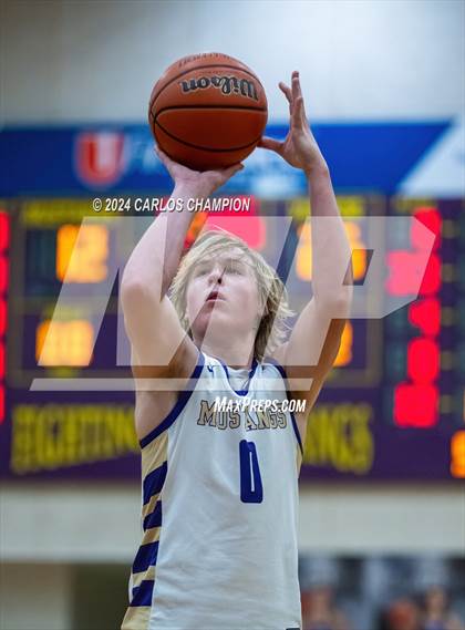 Thumbnail 3 in Burnet @ Marble Falls photogallery.