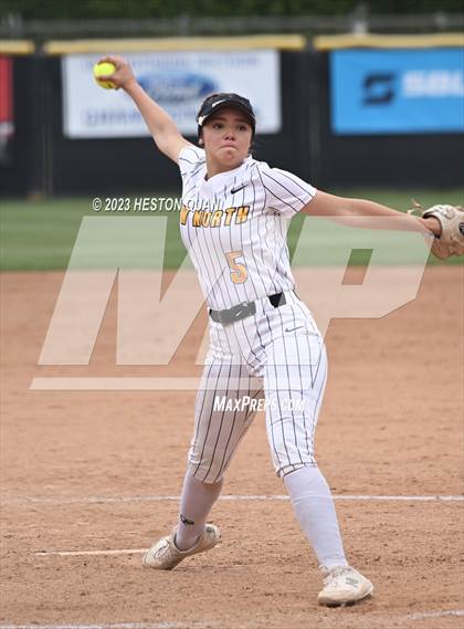 Thumbnail 2 in Village Christian vs. JW North (CIF-SS D6 Final) photogallery.