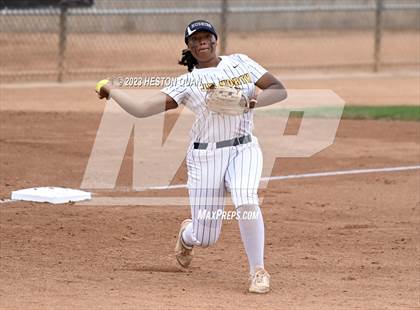 Thumbnail 2 in Village Christian vs. JW North (CIF-SS D6 Final) photogallery.