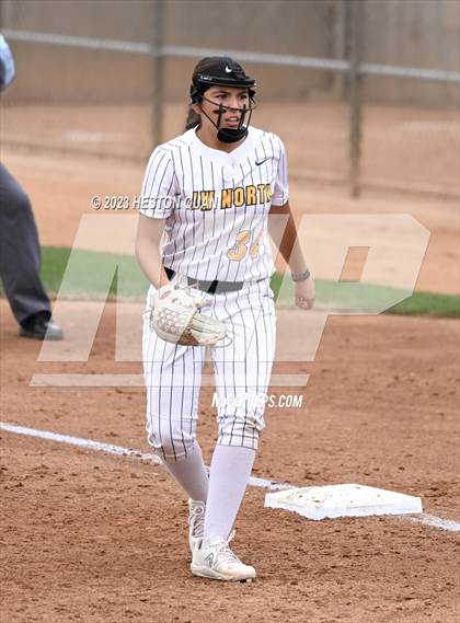 Thumbnail 3 in Village Christian vs. JW North (CIF-SS D6 Final) photogallery.