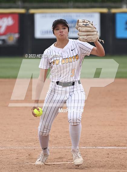 Thumbnail 1 in Village Christian vs. JW North (CIF-SS D6 Final) photogallery.