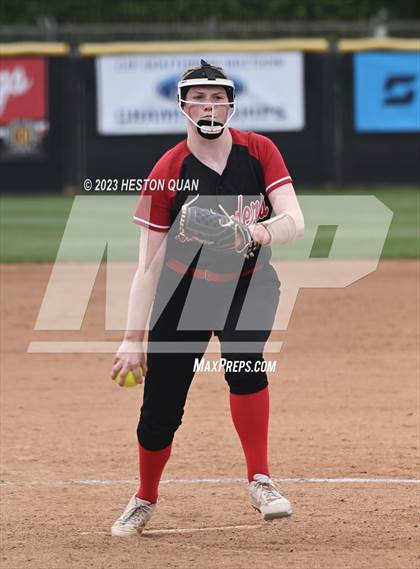 Thumbnail 1 in Village Christian vs. JW North (CIF-SS D6 Final) photogallery.
