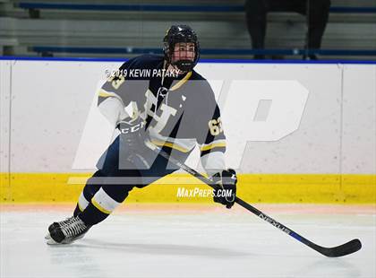 Thumbnail 1 in Housatonic-Wamogo @ Sheehan photogallery.