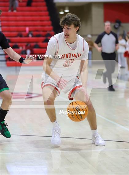 Thumbnail 3 in Hillcrest @ Mountain Ridge photogallery.