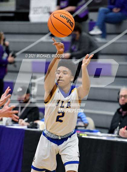 Thumbnail 1 in North Little Rock vs. Rogers (AAA 6A Second Round Playoff) photogallery.
