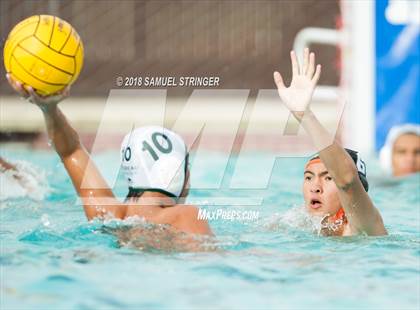 Thumbnail 2 in Moreau Catholic @ Washington photogallery.