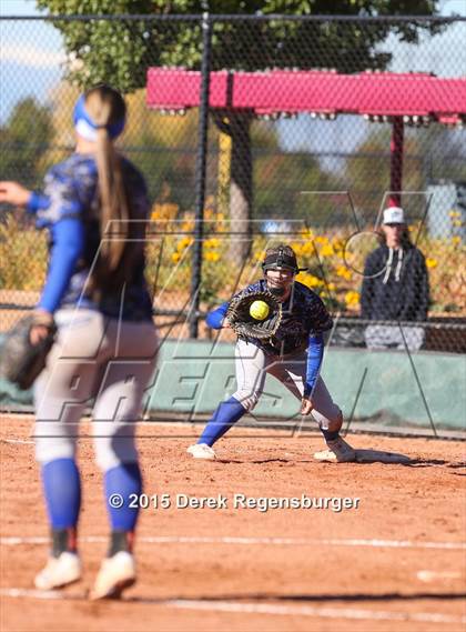 Thumbnail 1 in Wheat Ridge vs Vista Ridge (CHSAA 4A State First Round Playoff) photogallery.
