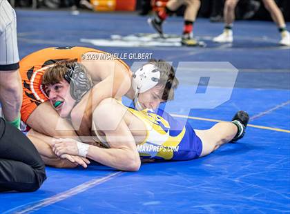 Thumbnail 1 in NYSPHSAA Wrestling D2 Rat tail and Round 1 (99lbs to 145lbs) photogallery.