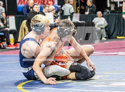 Thumbnail 3 in NYSPHSAA Wrestling D2 Rat tail and Round 1 (99lbs to 145lbs) photogallery.