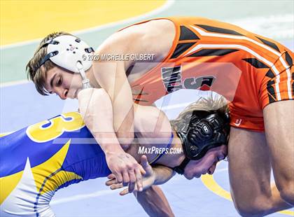 Thumbnail 1 in NYSPHSAA Wrestling D2 Rat tail and Round 1 (99lbs to 145lbs) photogallery.