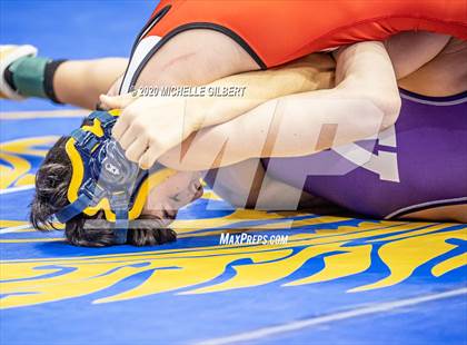 Thumbnail 1 in NYSPHSAA Wrestling D2 Rat tail and Round 1 (99lbs to 145lbs) photogallery.