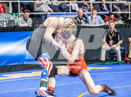 Thumbnail 2 in NYSPHSAA Wrestling D2 Rat tail and Round 1 (99lbs to 145lbs) photogallery.