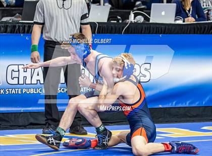 Thumbnail 1 in NYSPHSAA Wrestling D2 Rat tail and Round 1 (99lbs to 145lbs) photogallery.