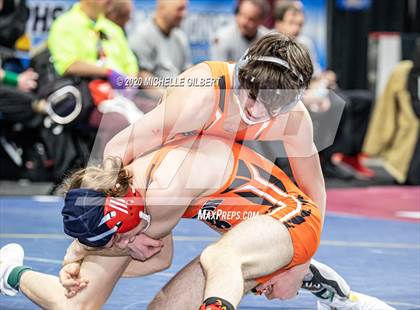Thumbnail 2 in NYSPHSAA Wrestling D2 Rat tail and Round 1 (99lbs to 145lbs) photogallery.