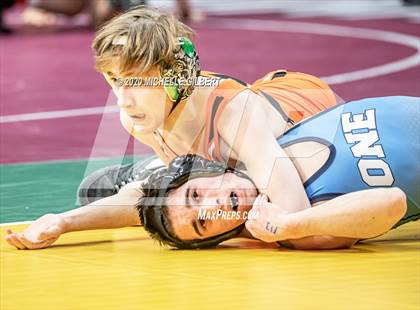 Thumbnail 2 in NYSPHSAA Wrestling D2 Rat tail and Round 1 (99lbs to 145lbs) photogallery.
