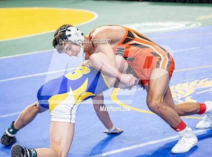 Thumbnail 3 in NYSPHSAA Wrestling D2 Rat tail and Round 1 (99lbs to 145lbs) photogallery.