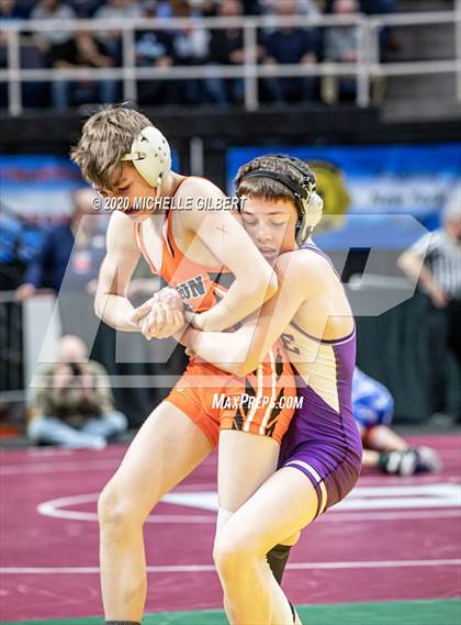 Thumbnail 3 in NYSPHSAA Wrestling D2 Rat tail and Round 1 (99lbs to 145lbs) photogallery.