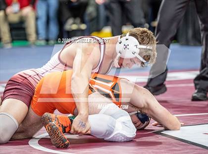 Thumbnail 1 in NYSPHSAA Wrestling D2 Rat tail and Round 1 (99lbs to 145lbs) photogallery.