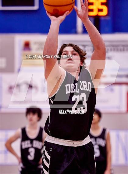 Thumbnail 1 in Del Oro @ Folsom photogallery.