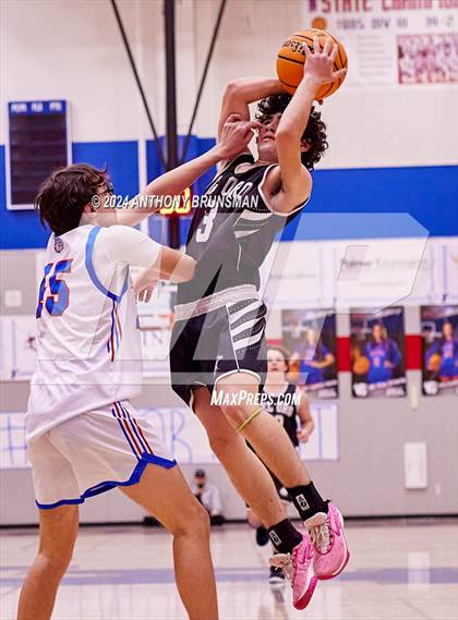 Thumbnail 1 in Del Oro @ Folsom photogallery.