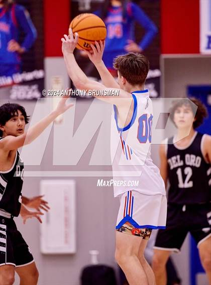 Thumbnail 1 in Del Oro @ Folsom photogallery.