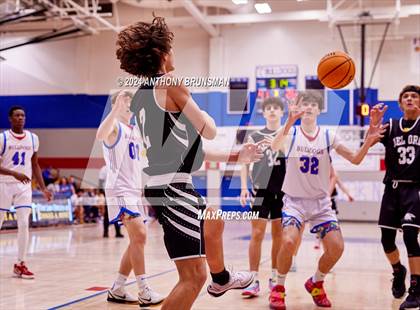 Thumbnail 1 in Del Oro @ Folsom photogallery.