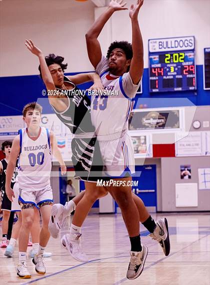 Thumbnail 2 in Del Oro @ Folsom photogallery.