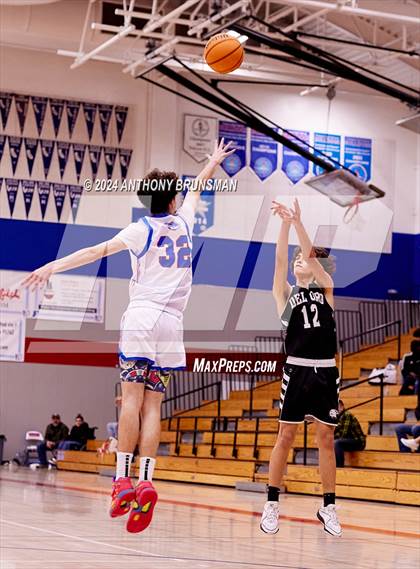 Thumbnail 1 in Del Oro @ Folsom photogallery.