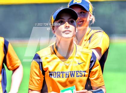 Thumbnail 2 in Derby vs Northwest Wichita (KSHSAA 6A 3rd Place Championship) photogallery.