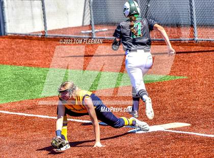 Thumbnail 2 in Derby vs Northwest Wichita (KSHSAA 6A 3rd Place Championship) photogallery.