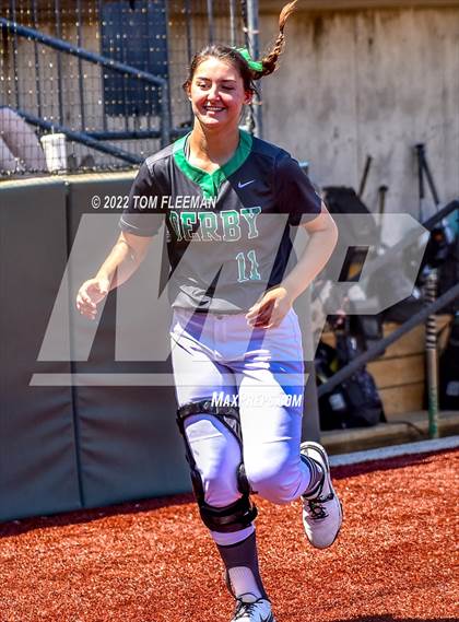 Thumbnail 2 in Derby vs Northwest Wichita (KSHSAA 6A 3rd Place Championship) photogallery.
