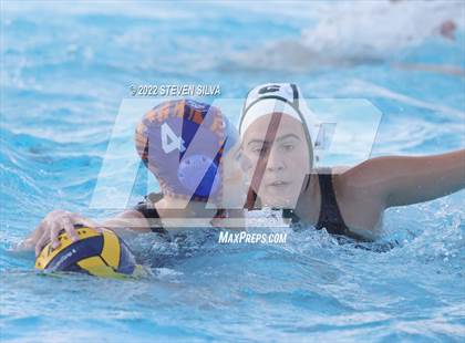 Thumbnail 3 in Clairemont vs. Coronado (CIF SDS D1 Final) photogallery.