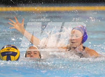 Thumbnail 2 in Clairemont vs. Coronado (CIF SDS D1 Final) photogallery.