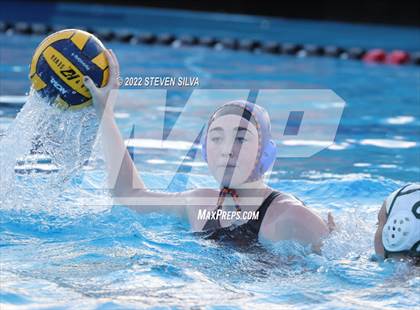 Thumbnail 3 in Clairemont vs. Coronado (CIF SDS D1 Final) photogallery.
