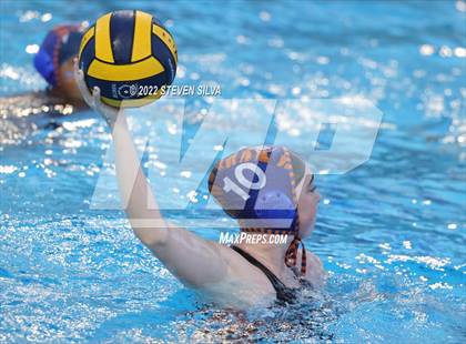 Thumbnail 3 in Clairemont vs. Coronado (CIF SDS D1 Final) photogallery.