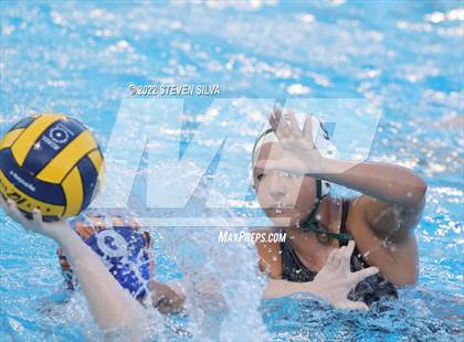 Thumbnail 2 in Clairemont vs. Coronado (CIF SDS D1 Final) photogallery.