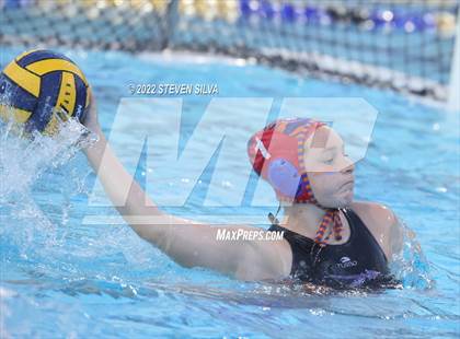Thumbnail 2 in Clairemont vs. Coronado (CIF SDS D1 Final) photogallery.