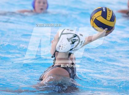 Thumbnail 2 in Clairemont vs. Coronado (CIF SDS D1 Final) photogallery.