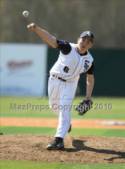 Thumbnail 1 in Eagle River vs. Dimond photogallery.