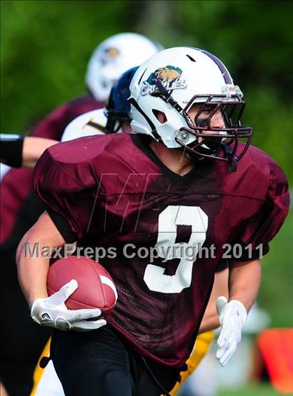 Thumbnail 2 in Souhegan @ Goffstown photogallery.