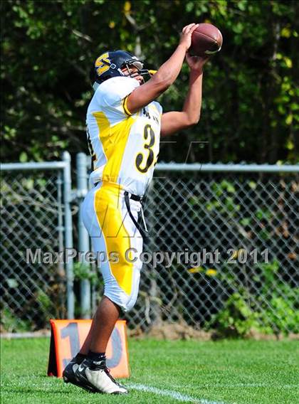 Thumbnail 1 in Souhegan @ Goffstown photogallery.