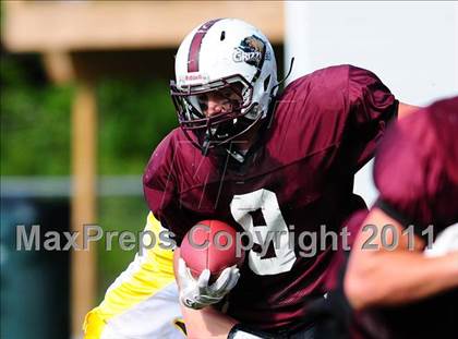 Thumbnail 1 in Souhegan @ Goffstown photogallery.