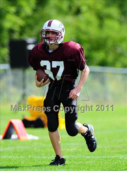 Thumbnail 2 in Souhegan @ Goffstown photogallery.