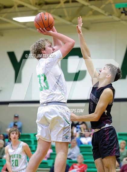 Thumbnail 3 in Santo vs Lingleville (Relentless Runnin' Cats Classic) photogallery.