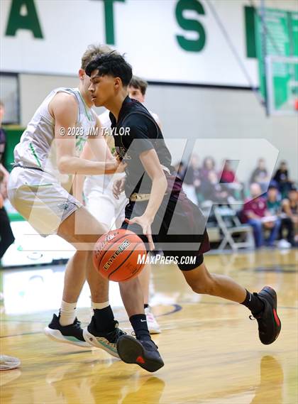 Thumbnail 2 in Santo vs Lingleville (Relentless Runnin' Cats Classic) photogallery.