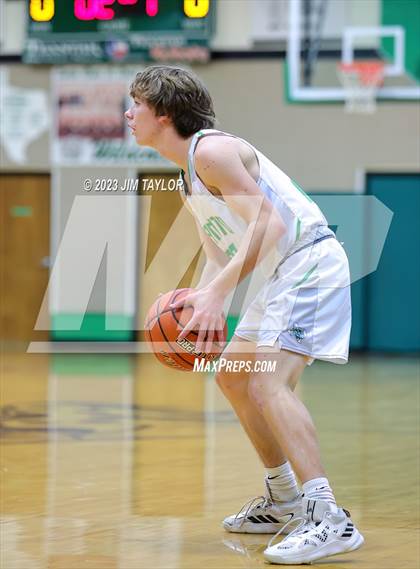 Thumbnail 3 in Santo vs Lingleville (Relentless Runnin' Cats Classic) photogallery.