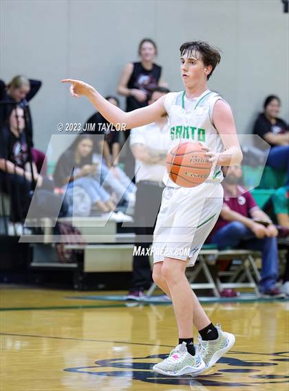 Thumbnail 1 in Santo vs Lingleville (Relentless Runnin' Cats Classic) photogallery.