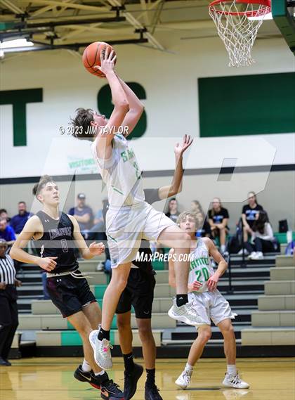 Thumbnail 3 in Santo vs Lingleville (Relentless Runnin' Cats Classic) photogallery.